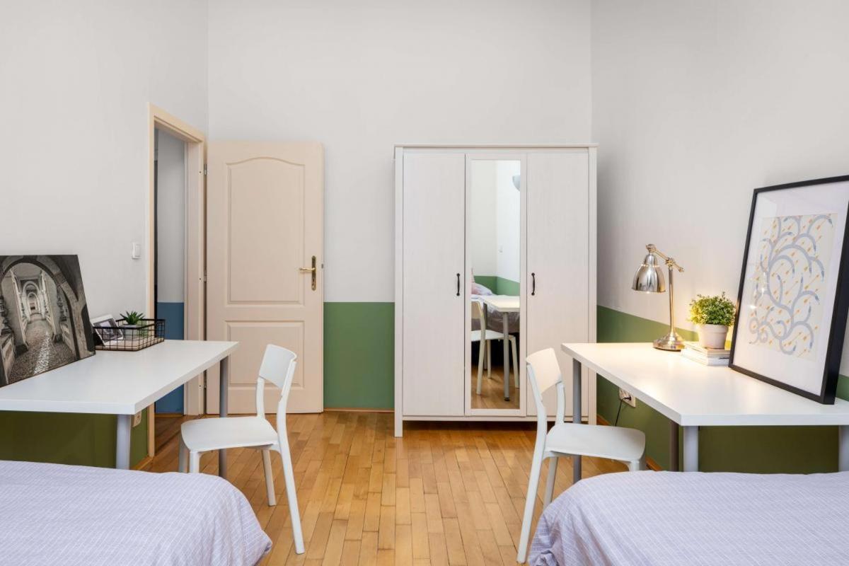 Letna Apartments Prag Exterior foto